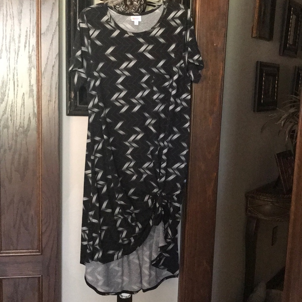 Lularoe xL Carley black